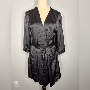 Victoria Secret Robe Short Kimono Women Large Black 3/4 Sleeve Lightweight Belt‎